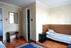 Hotell Varssavis toad majutus konverentsid restoran puhkus Poola