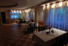 Hotell Varssavis toad majutus konverentsid restoran puhkus Poola