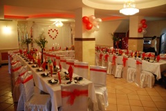 Hotell Varssavis toad majutus konverentsid restoran puhkus Poola